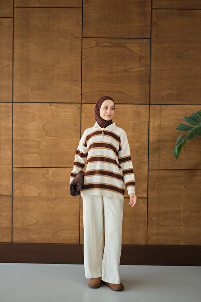 LOCCO Κρέμα για γυναικεία ρούχα με λεπτομέρεια με κουμπιά