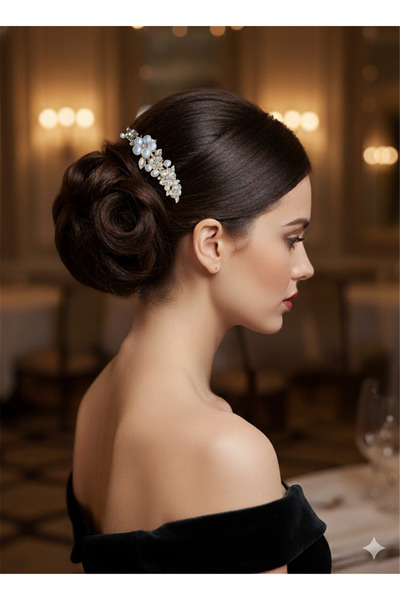 Pelin Aksesuar Gold Color Metal Comb Hair Clip with Pearls and Flowers