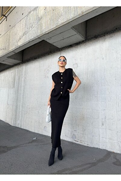 Cistern İstanbul Women's Button Detailed Knitwear Skirt Suit