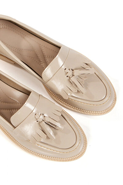 Miss Mitto Women's Beige Patent Leather Tassel Detailed Flat Heeled Comfortable Loafer Shoes