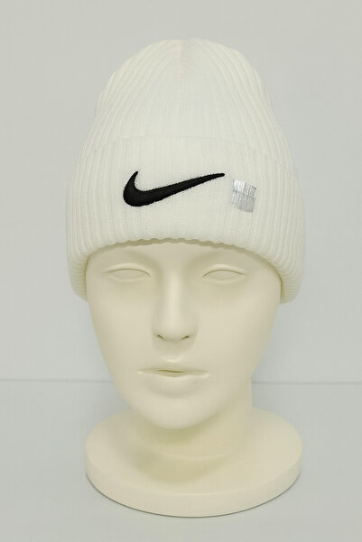 Nike Unisex hat with logo