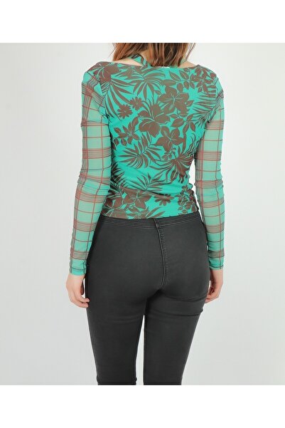 Noisy May Top, Green