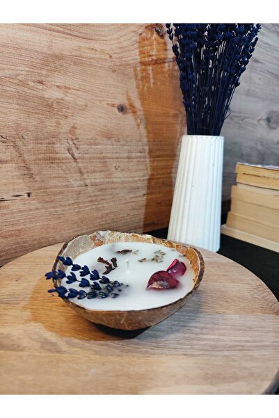 Tasarım Hindistan Cevizi Kabuğunda Lavanta Esanslı El Yapımı Dekoratif Mum