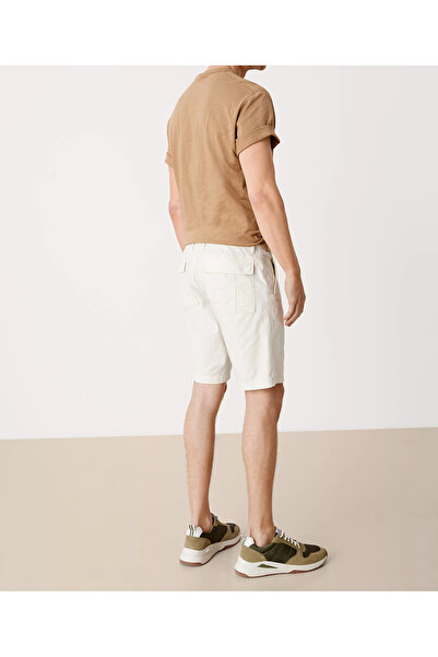 s.Oliver Shorts, Cream