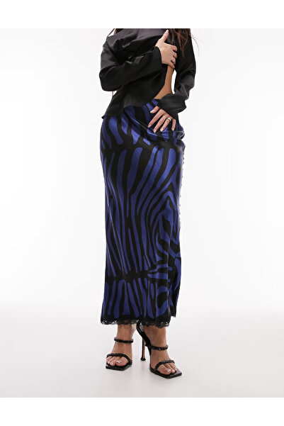 Evendi Fusta, Albastru