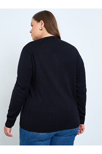 Styli Plus Size Black Knit Cardigan