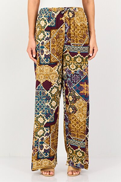 Happiness İstanbul Women Regular Graphic Print Straight Pants, Multicolor