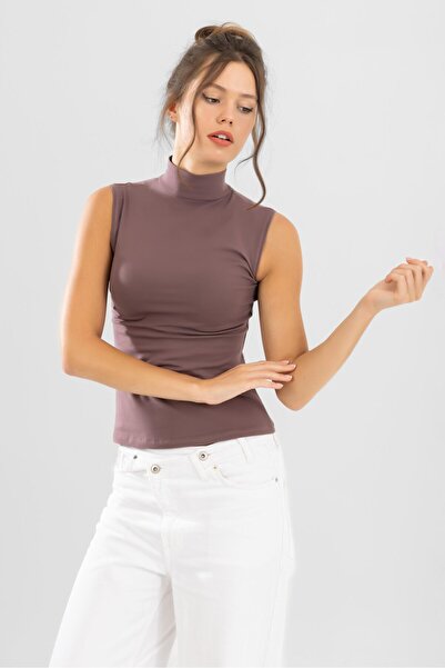 BAYKAR بدلة نسائية من القطن بياقة دائرية 6320 باللون الوردي الجاف