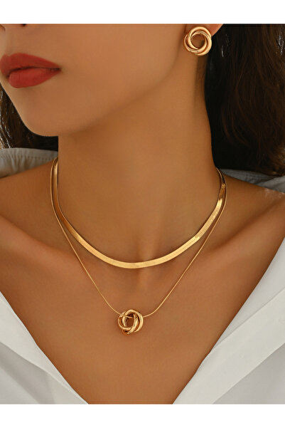 Take Two By Styli طقم قلادة وأقراط من طبقات ذهبية اللون