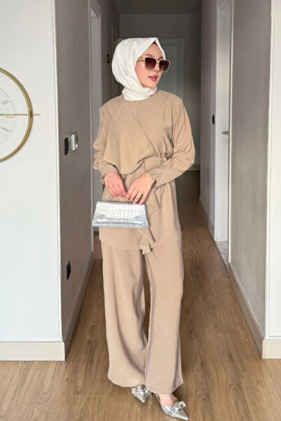 Tesettür Diyarı طقم حجاب من قماش تانسيل بتفاصيل كشكشة من تيلدا - لون بيج