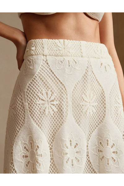 Sheya Shein Anewsta midi skirt, cream