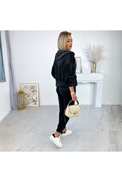 NOVALİA Azur velvet tracksuit with zipper, modern style and maximum comfort ✨🖤