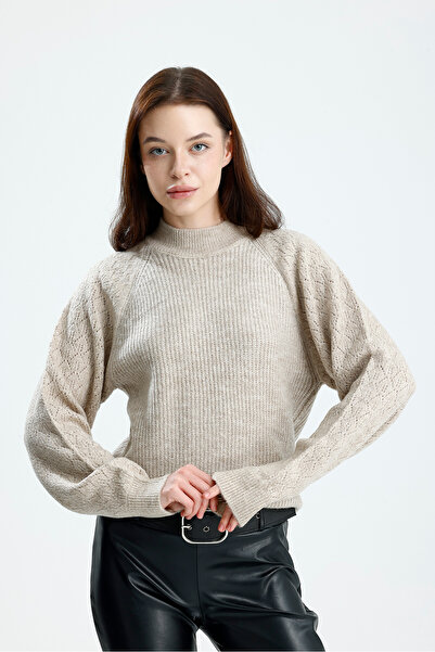 Figo Crew Neck Women's Sweater with Sleeve Detail