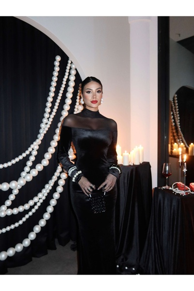 ESRAHELVACI Διαφανές βελούδινο μακρύ φόρεμα ώμου