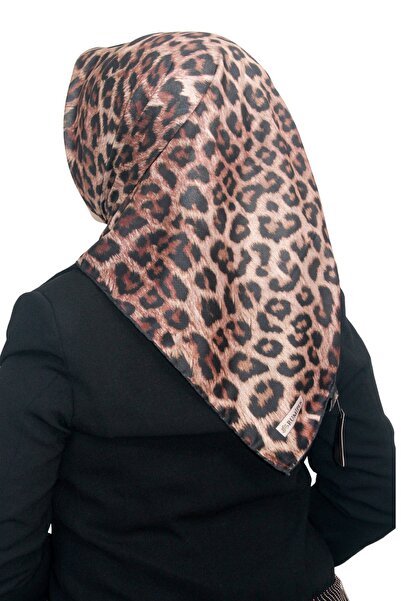 RUMİPEK ΜΑΛΑΚΟ ΦΟΡΕΜΑ ΑΠΟ ΟΡΓΑΝΙΚΟ ΒΑΜΒΑΚΙ ΜΕ ΣΧΕΔΙΟ ΛΕΟΠΑΡΔΑΛΗΣ ΕΛΑΦΡΥ ΚΑΙ ΚΟΜΜΟΥΡΙΚΟ ΦΟΡΕΜΑ