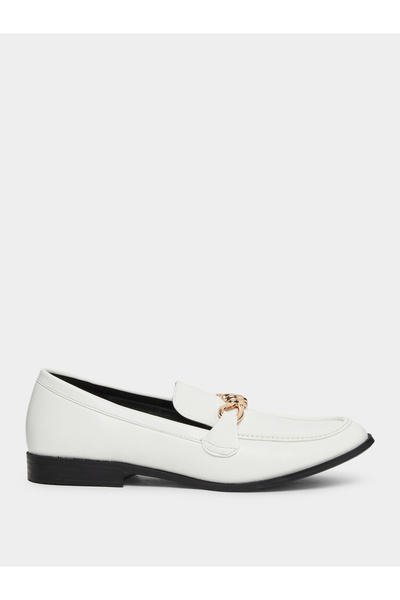 Styli White Chain Detail Loafers