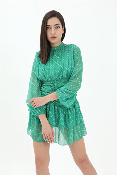 VELİZADE Rochie mini din șifon verde cu buline, cu fustă în straturi, cu gule...