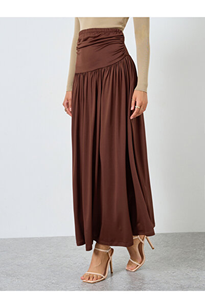 Styli Brown Solid A-Line Pleated Knit Maxi Skirt
