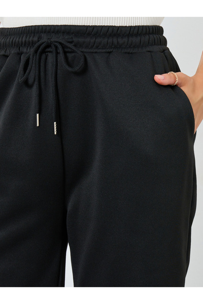 Styli Black Solid Wide Leg Knit Joggers