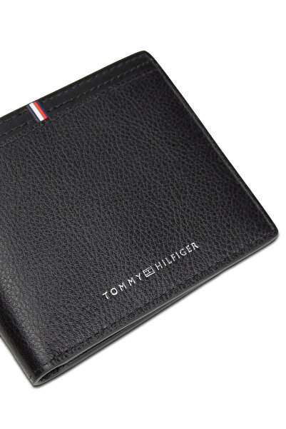 Tommy Hilfiger Men Black Corporate Logo Leather Wallet
