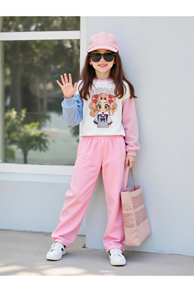 Take Two By Styli Graphic Print Sweatshirt with Elastic Waist Pants Set