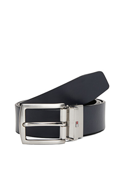 Tommy Hilfiger حزام دينتون رجالي من الجلد ذو مشبك مربع قابل للعكس باللون الأز...