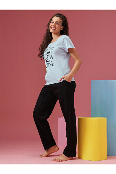 Clovia By Styli Graphic Print T-Shirt and Pyjama Set 100% Cotton