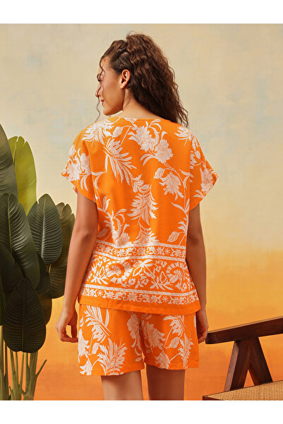 Clovia By Styli Rayon Floral Leaf Print Top and Shorts Set