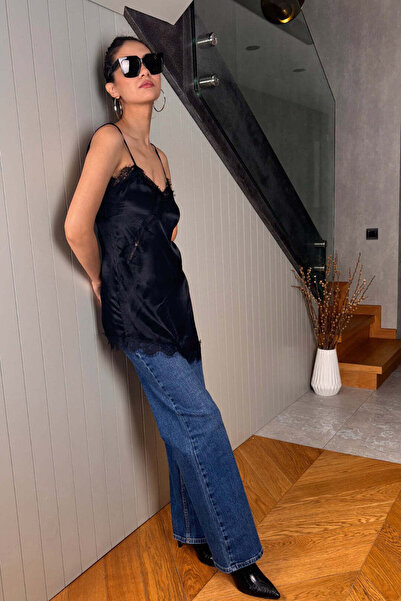 FABB Чорна блузка з бретелями та мереживними деталями