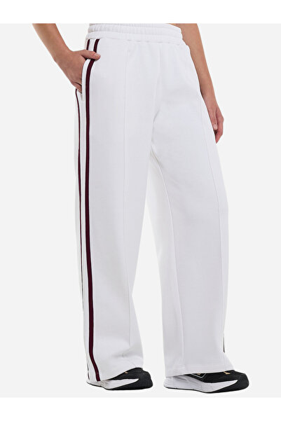 Victor and Jane By Styli White Quarter Zip Sweatshirt and Wide Leg Joggers Co-Ords