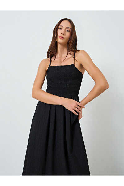 Maxim Creation By Styli Women Black Strappy Maxi Dress