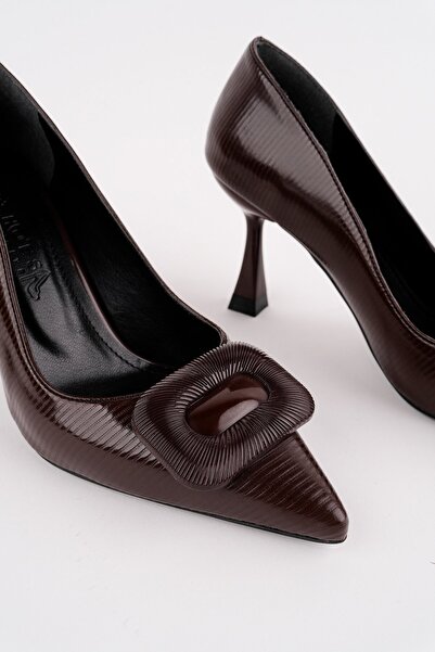 BAHRİNA Women's Buckled Thin Heeled Stiletto Shoes