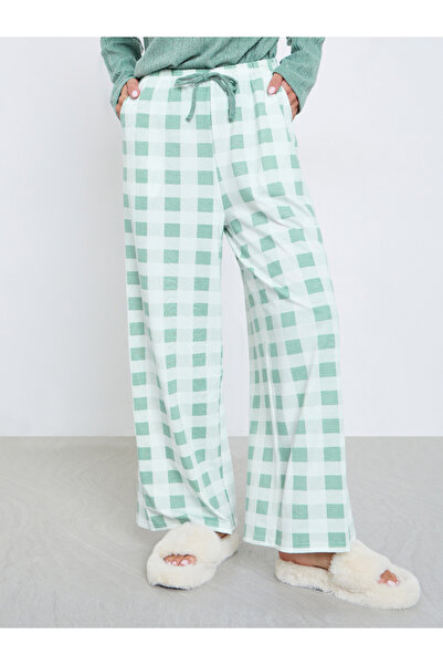 Styli Textured Solid T-Shirt and Check Pyjama Set