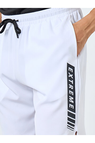 Styli Men Workout Shorts with Print Detail