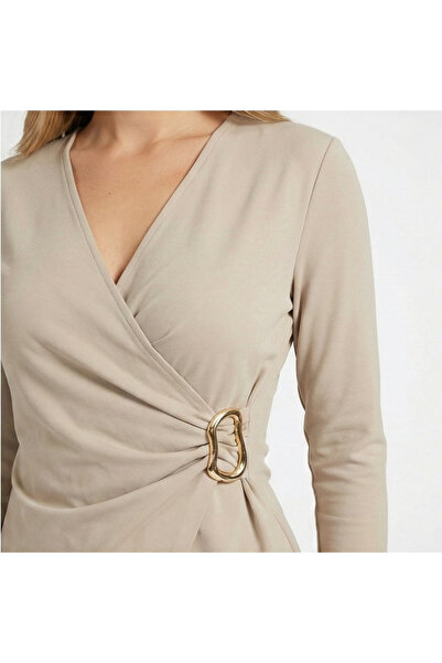 MELA ROSSA Γυναικεία μπλούζα από ύφασμα με μακρυμάνικο λεπτομέρεια με σούρες μανίκια με πόρπη σε χρώμα πέτρας