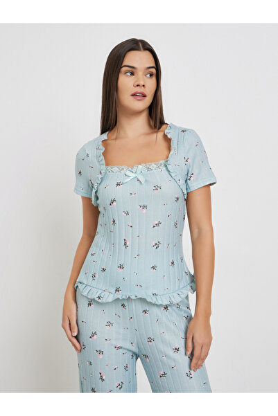 Styli Textured Ditsy Floral Lettuce Hem Bolero Sleeve Top and Pyjama Set