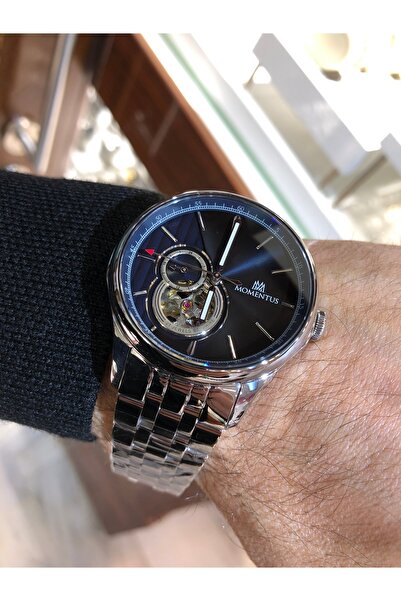 Momentus Automatic Men's Wristwatch