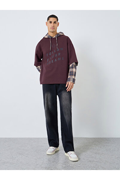 Take Two By Styli Men Maroon Checked Panel Slogan Hoodie