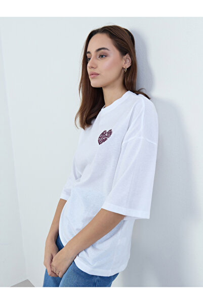 Styli White Oversized Embroidered Slogan T-Shirt