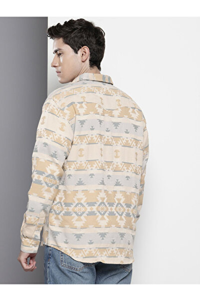 The Indian Garage Co By Styli Men Beige Patterned Textured Casual Shirt