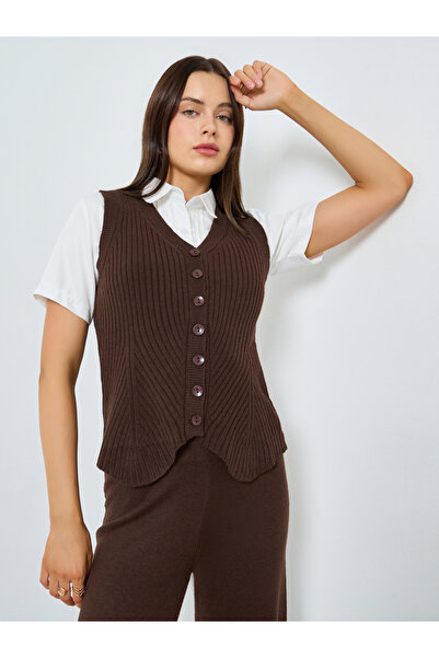 Styli Brown Ribbed Knit Sleeveless Vest