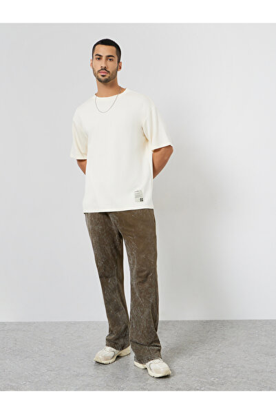 Styli Men Oversized Soft Heavy Jersey T-Shirt with Badge