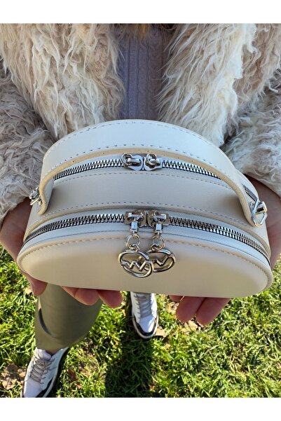 Madame Box Model Compartmentalized Chain Strap Women's Stylish Designed Hand Shoulder and Crossbody Bag