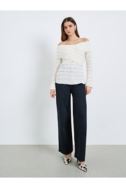 Styli Off-Shoulder Textured Blouse