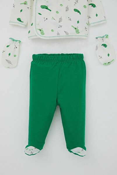 Breeze Baby Girl Hospital Release 5-Piece Spring Themed Cute Little Sparrow Patterned 0-3 Months, Ecru