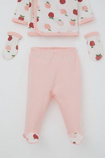 Breeze Baby Girl Hospital Release 5-Piece Cute Little Apple Patterned 0-3 Months, Ecru