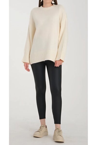 Vaniza Standard Size Crew Neck Oversized Sweater