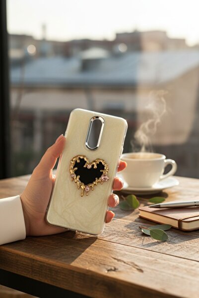 batuteknoloji Xiaomi Redmi 8-8A Aynalı Taşlı Fiyonklu Kabartma Yüzeyli Lady B...