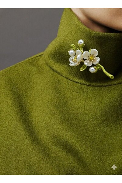 AGAPI İnci Çiçekli Dal Broş – Zarif Beyaz Çiçek & İnci Detaylı Şık Aksesuar