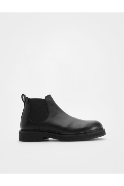 Reserved Boots, Black